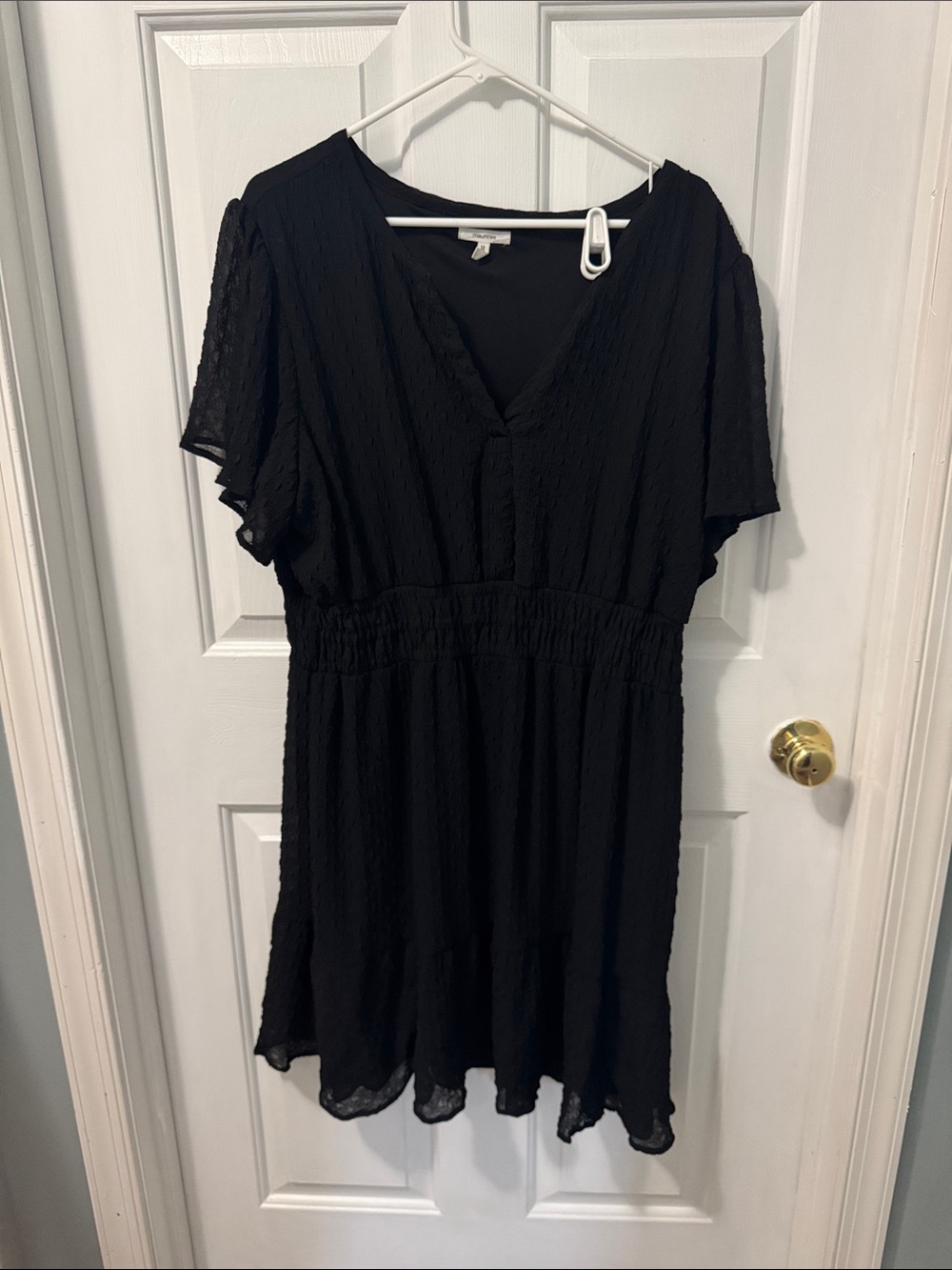 Maurices Black V-Neck Short Sleeve Dress